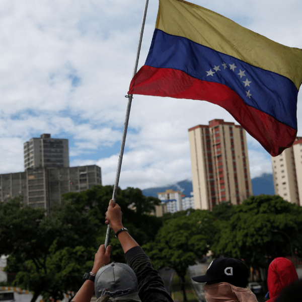 Protestas masivas en Venezuela tras proclamación de Maduro