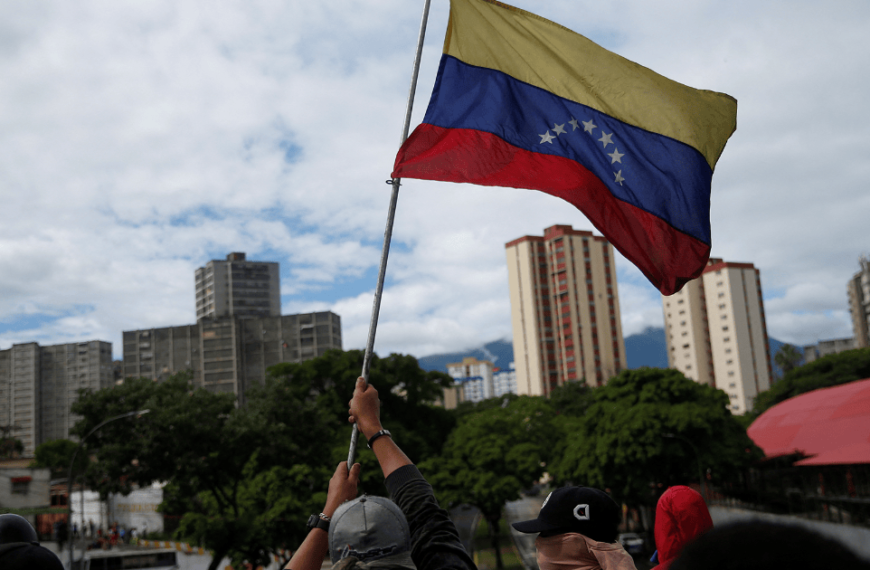 Protestas masivas en Venezuela tras proclamación de Maduro