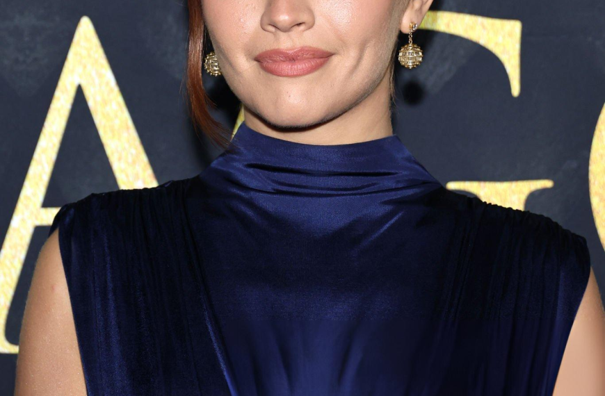 Olivia Cooke sustituye a Maika Monroe en ‘Brides’