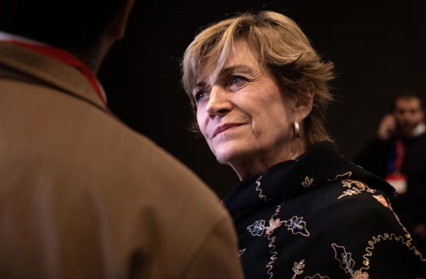 Salario Mínimo en Chile: La Propuesta de Matthei y Jara