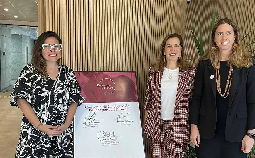 Formación en Peluquería: Impulso a Mujeres en Chile