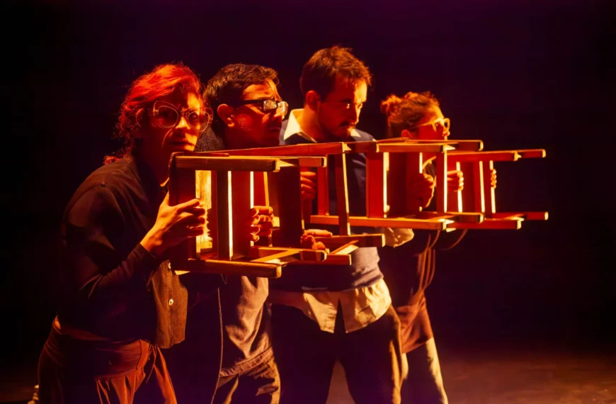 La Pequeña Historia de Chile: Un clásico del teatro