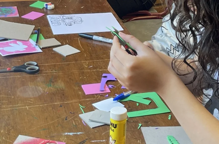 Taller de Timbres: Celebra el Día de la Niñez en MUG