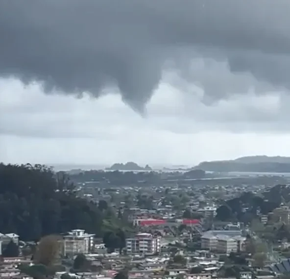 Tornado San Pedro de la Paz: Fenómenos Meteorológicos Impactantes