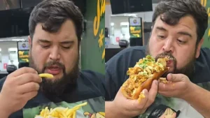 Otakin responde por el cierre del local Burdog en TikTok