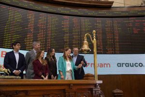 Bono Híbrido Sostenible: Arauco Impulsa el Mercado