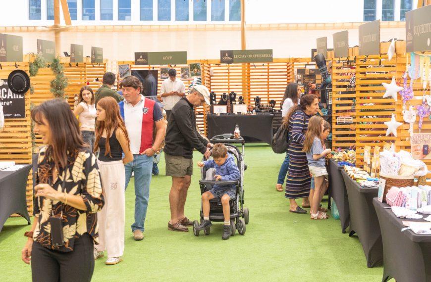 Feria Navideña en Lo Barnechea: Diversión y Tradición