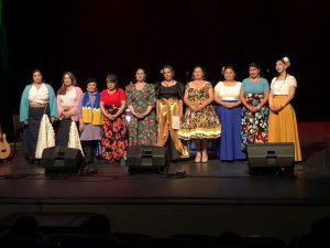 Día Nacional de la Cantora Chilena: Un Tributo a la Tradición Musical