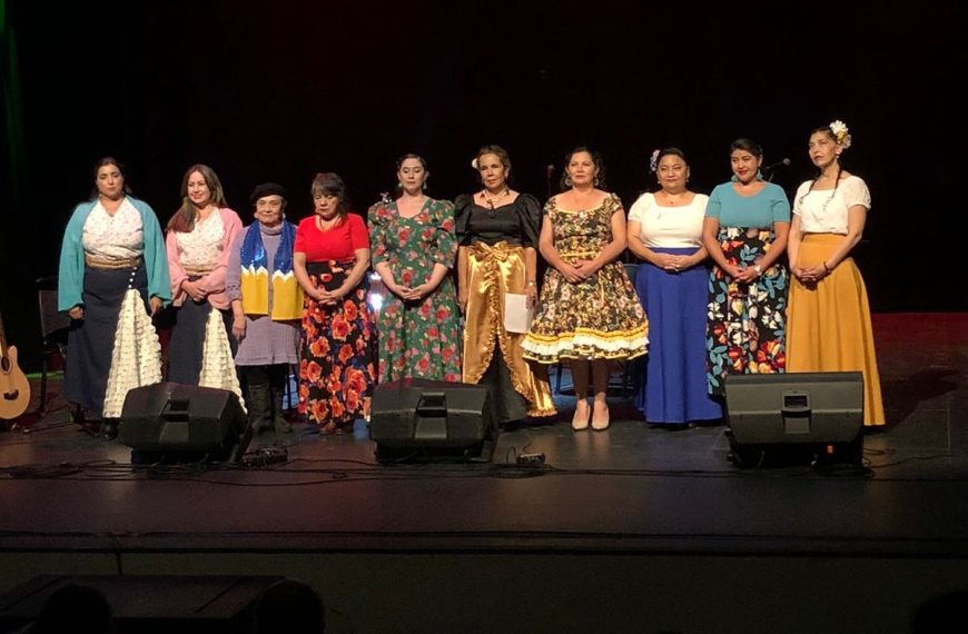 Día Nacional de la Cantora Chilena: Un Tributo a la Tradición Musical