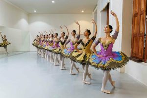 Ballet Juvenil del Municipal de Santiago sorprende en Tarapacá