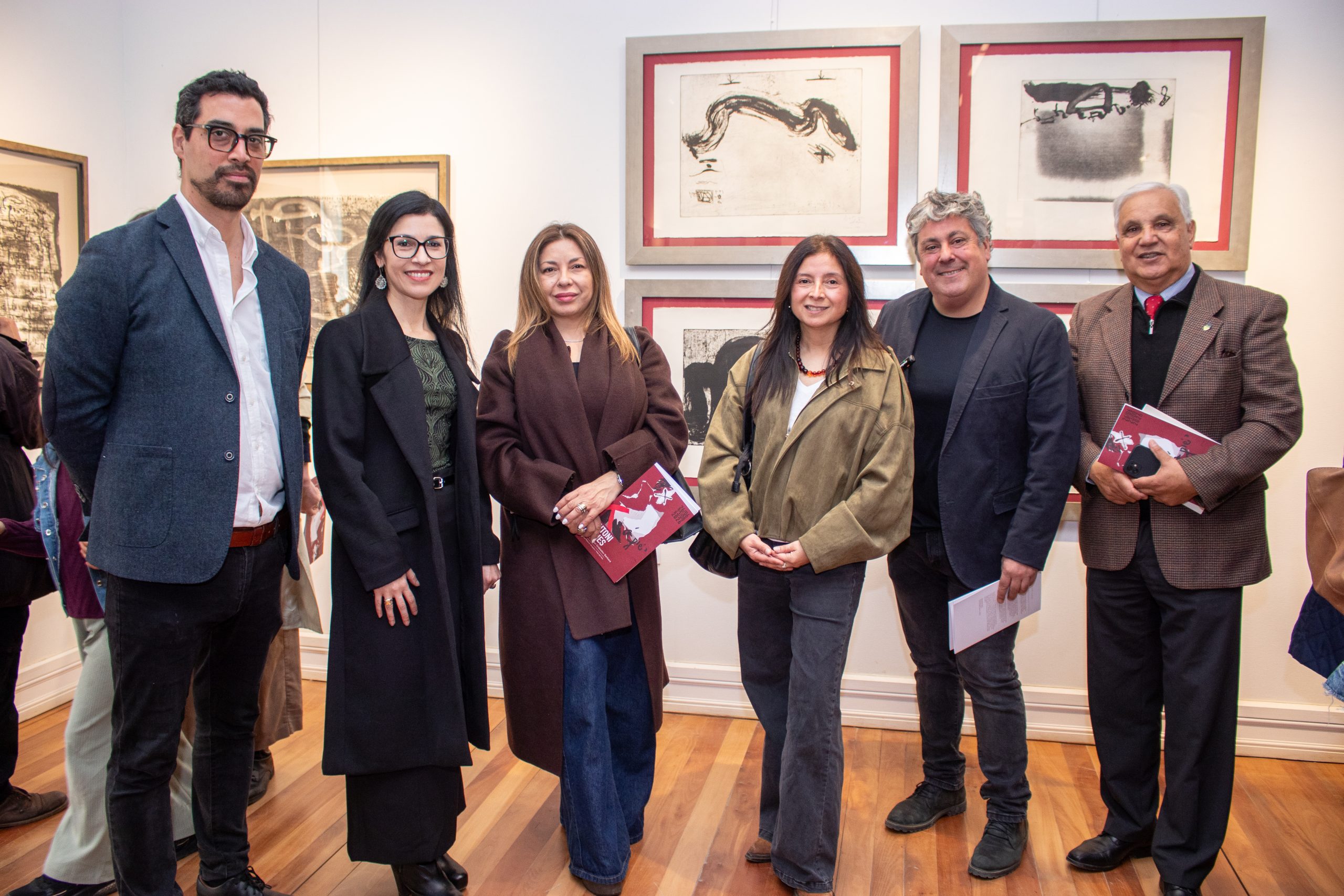 Antoni Tàpies: La Exposición Gratuíta Que Transformará Viña del Mar