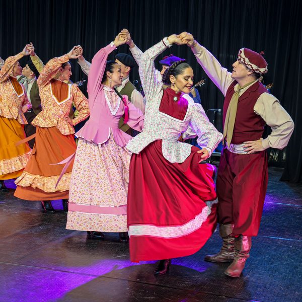 Folklore chileno: Celebraciones y presentaciones en agosto